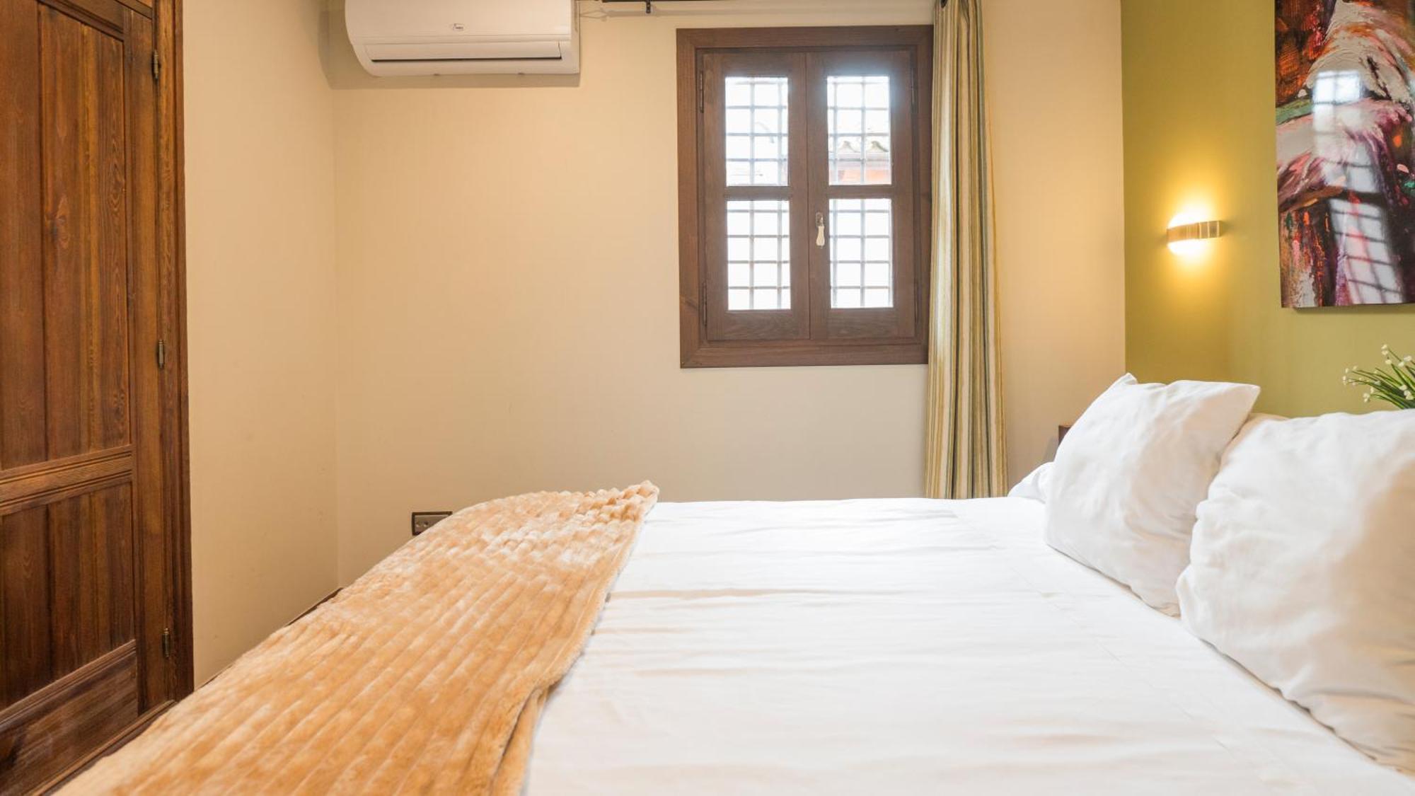 Apartamentos Las Teresitas Junto A La Catedral Toledo Rom bilde