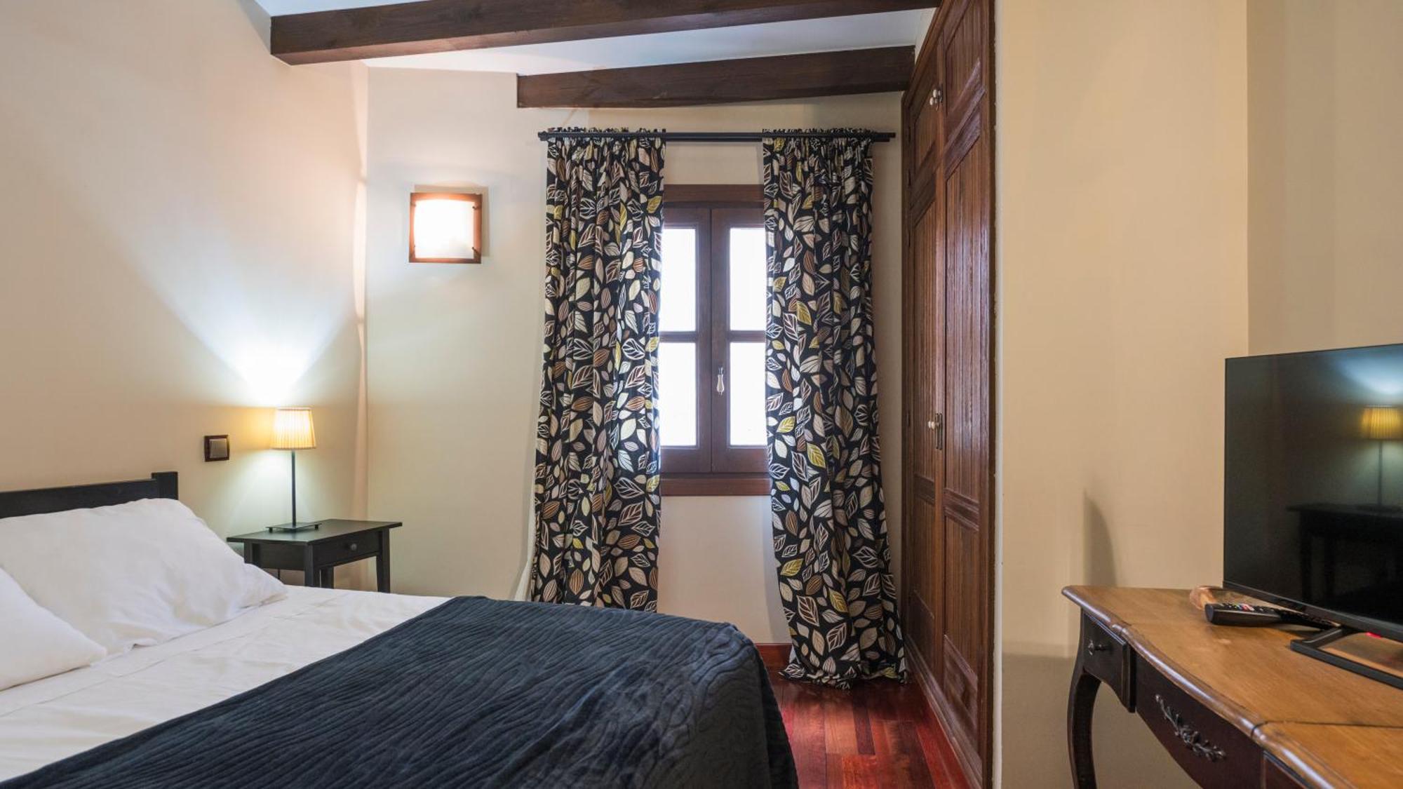 Apartamentos Las Teresitas Junto A La Catedral Toledo Rom bilde