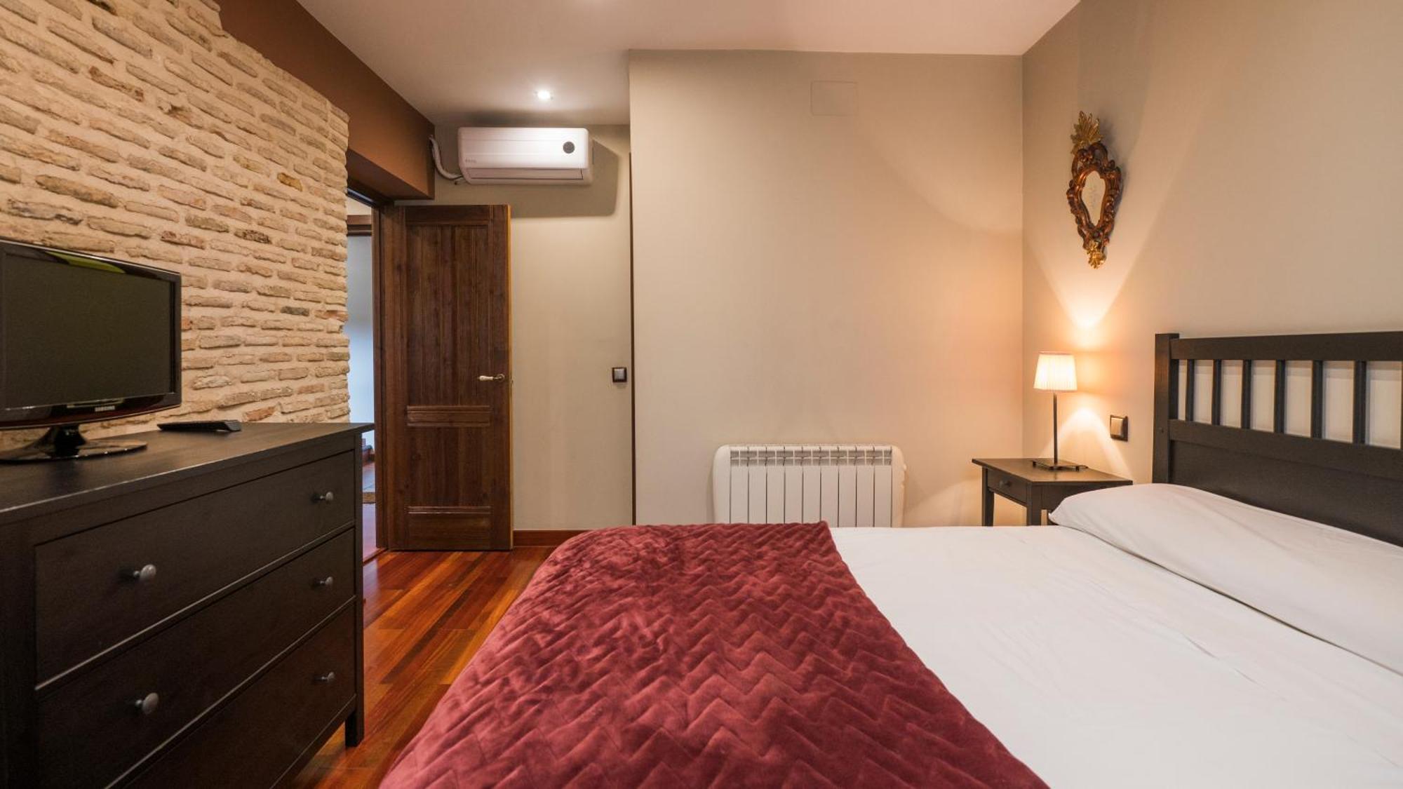 Apartamentos Las Teresitas Junto A La Catedral Toledo Rom bilde